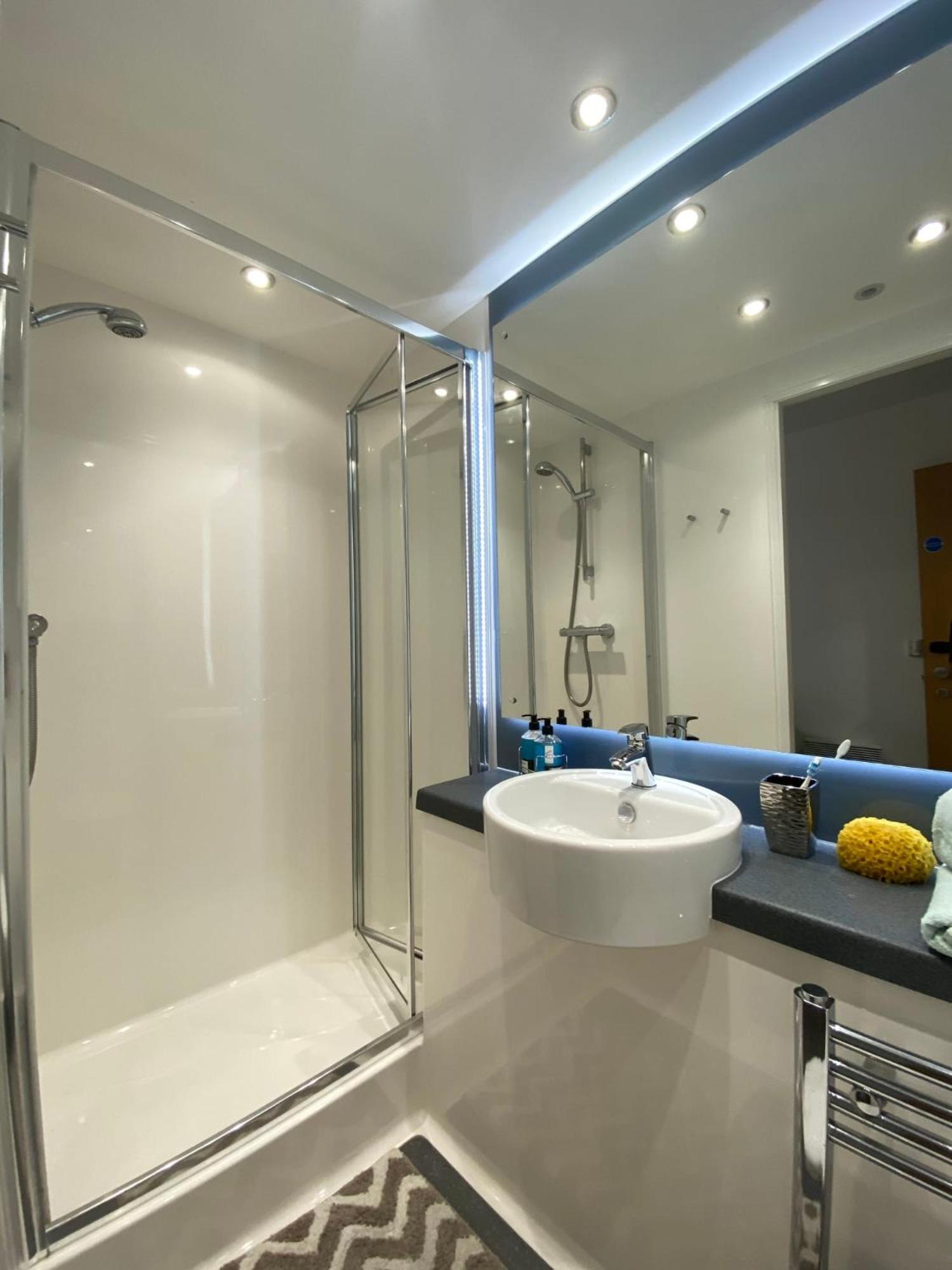 Mannequin House Apartment *