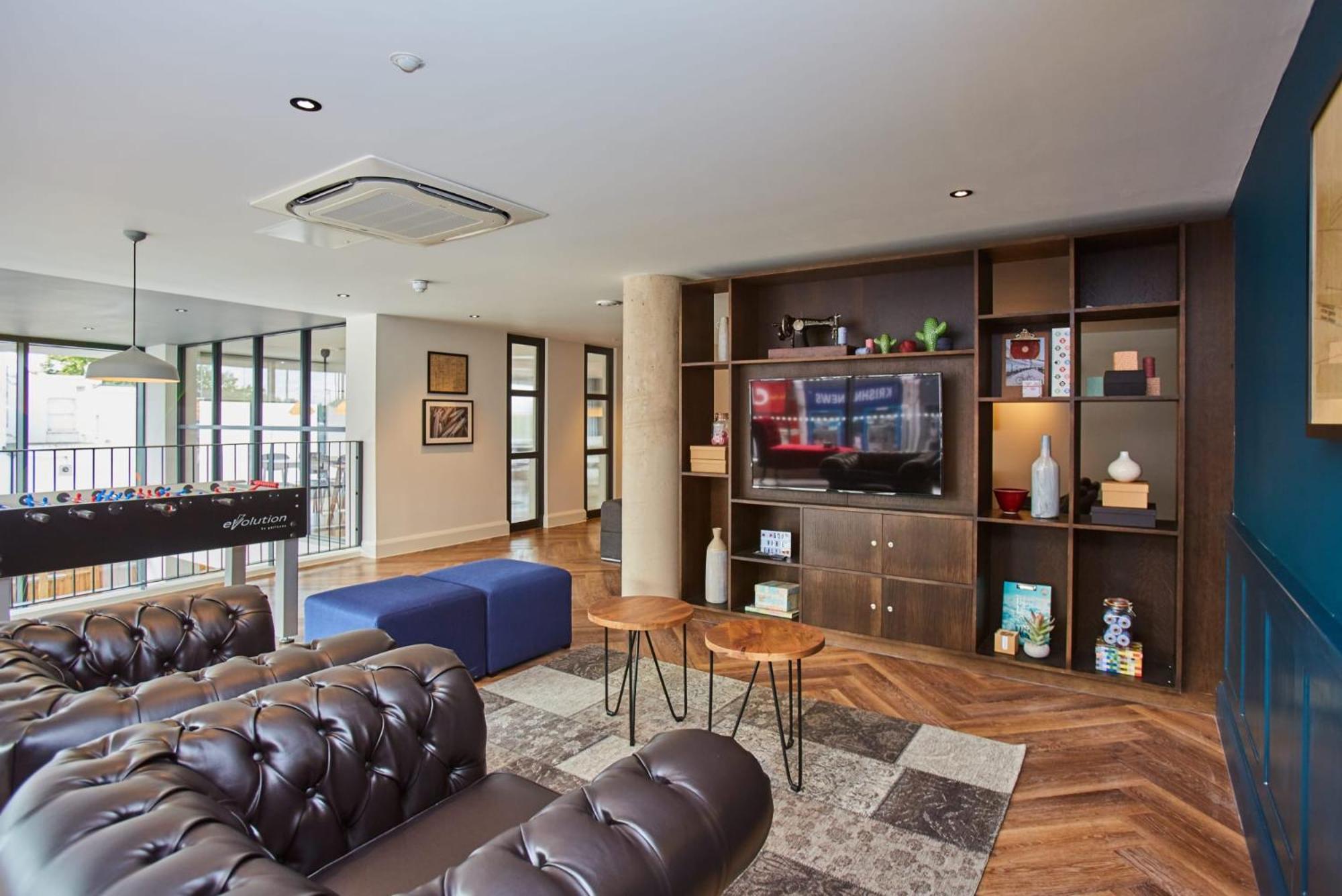 Mannequin House Apartment *
